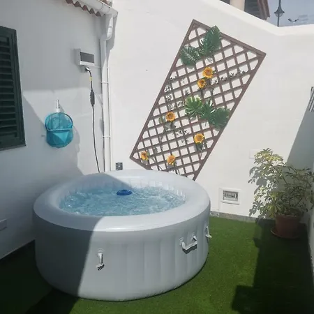 Con Jacuzzi Climatizado, Barbacoa Y Cerca De La Playa * Абадес