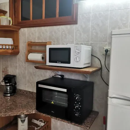 בית נופש Con Jacuzzi Climatizado, Barbacoa Y Cerca De La Playa Abades (Tenerife)