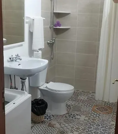 Con Jacuzzi Climatizado, Barbacoa Y Cerca De La Playa Hébergement de vacances