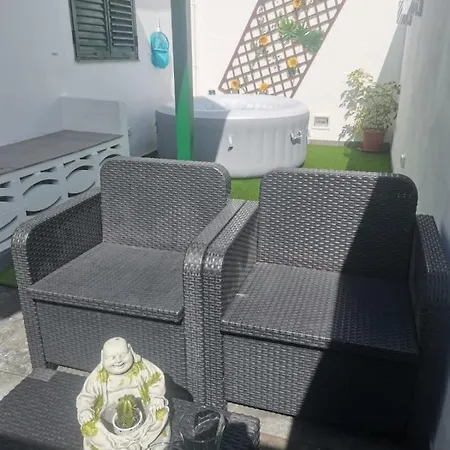 Σπίτι διακοπών Con Jacuzzi Climatizado, Barbacoa Y Cerca De La Playa *