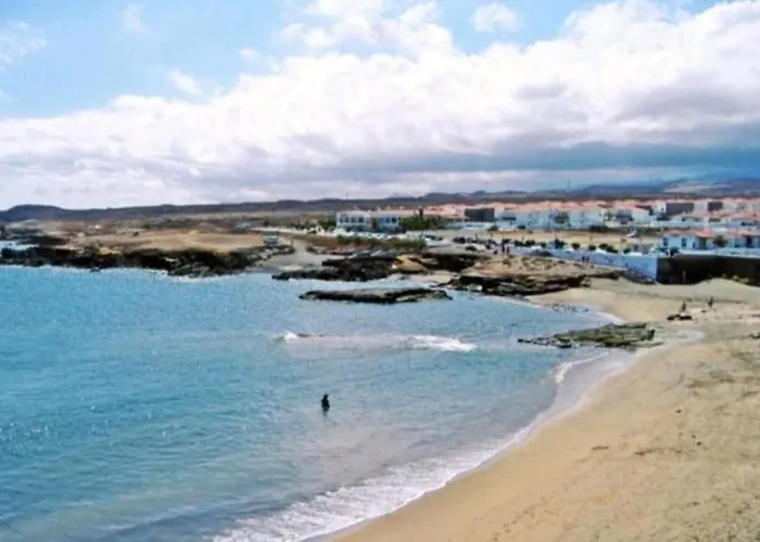 Con Jacuzzi Climatizado, Barbacoa Y Cerca De La Playa