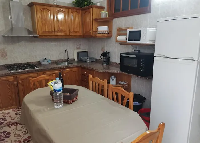 Con Jacuzzi Climatizado, Barbacoa Y Cerca De La Playa