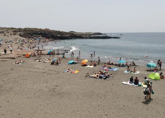 Con Jacuzzi Climatizado, Barbacoa Y Cerca De La Playa 펜션 *